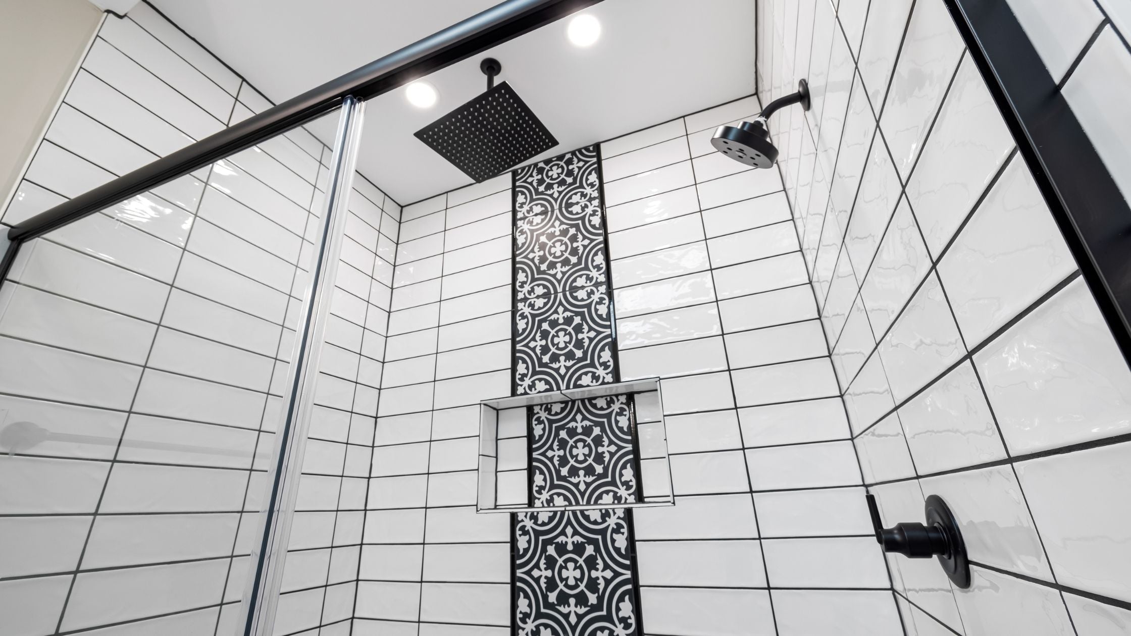 What First-Time Remodelers Should Know Before Ordering Shower Glass Doors Direct