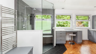Frameless, Sliding, or Pivot? How to Pick the Best Shower Doors for Your Home