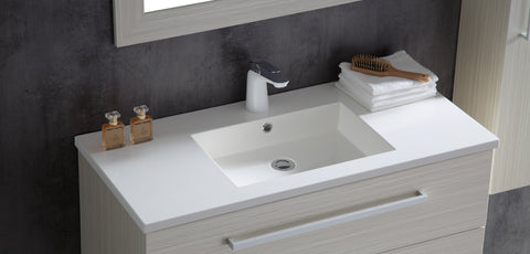 Conques 39 in. W x 20 in. H Bathroom Vanity Set in Rich White