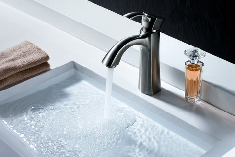 Single Hole Single-Handle Mid-Arc Bathroom Faucet in Brushed Nickel