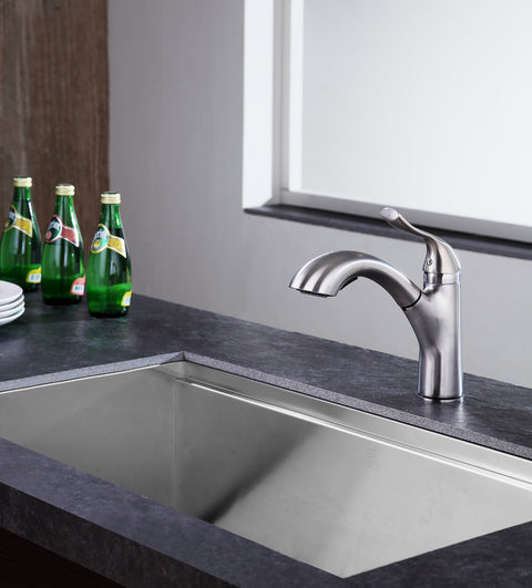 Di Piazza Single-Handle Pull-Out Sprayer Kitchen Faucet in Brushed Nickel