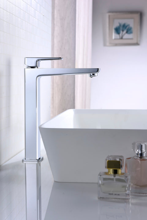 Valor Single Hole Single-Handle Bathroom Faucet in Polished Chrome with Soap Dish and Toothbrush Holder